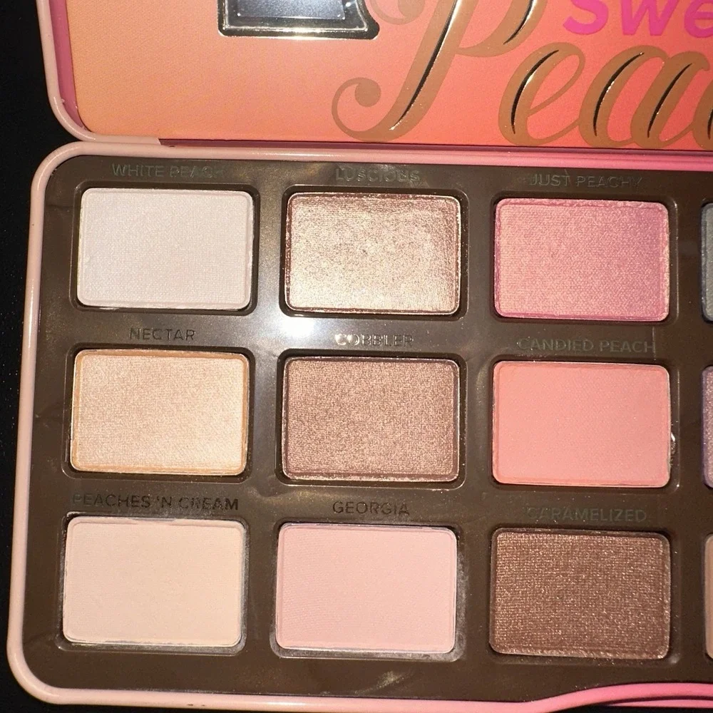 Too Faced SWEET PEACH Eyeshadow‎ Palette 18 Shades Discontinued Rare New In Box